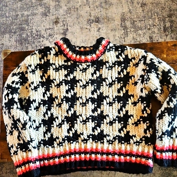 [BKANKNYC] Sweater - Picture 1 of 4